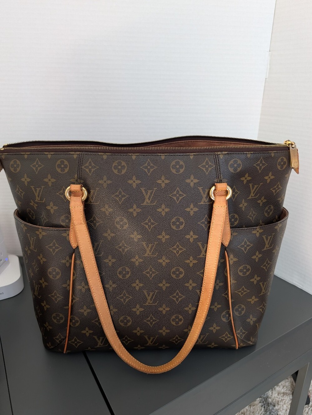Authentic Louis Vuitton Monogram Totally GM with Vachetta Trim